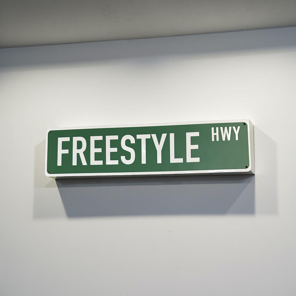 STREET SIGN  - FREESTYLE HWY - GREEN/WHITE
